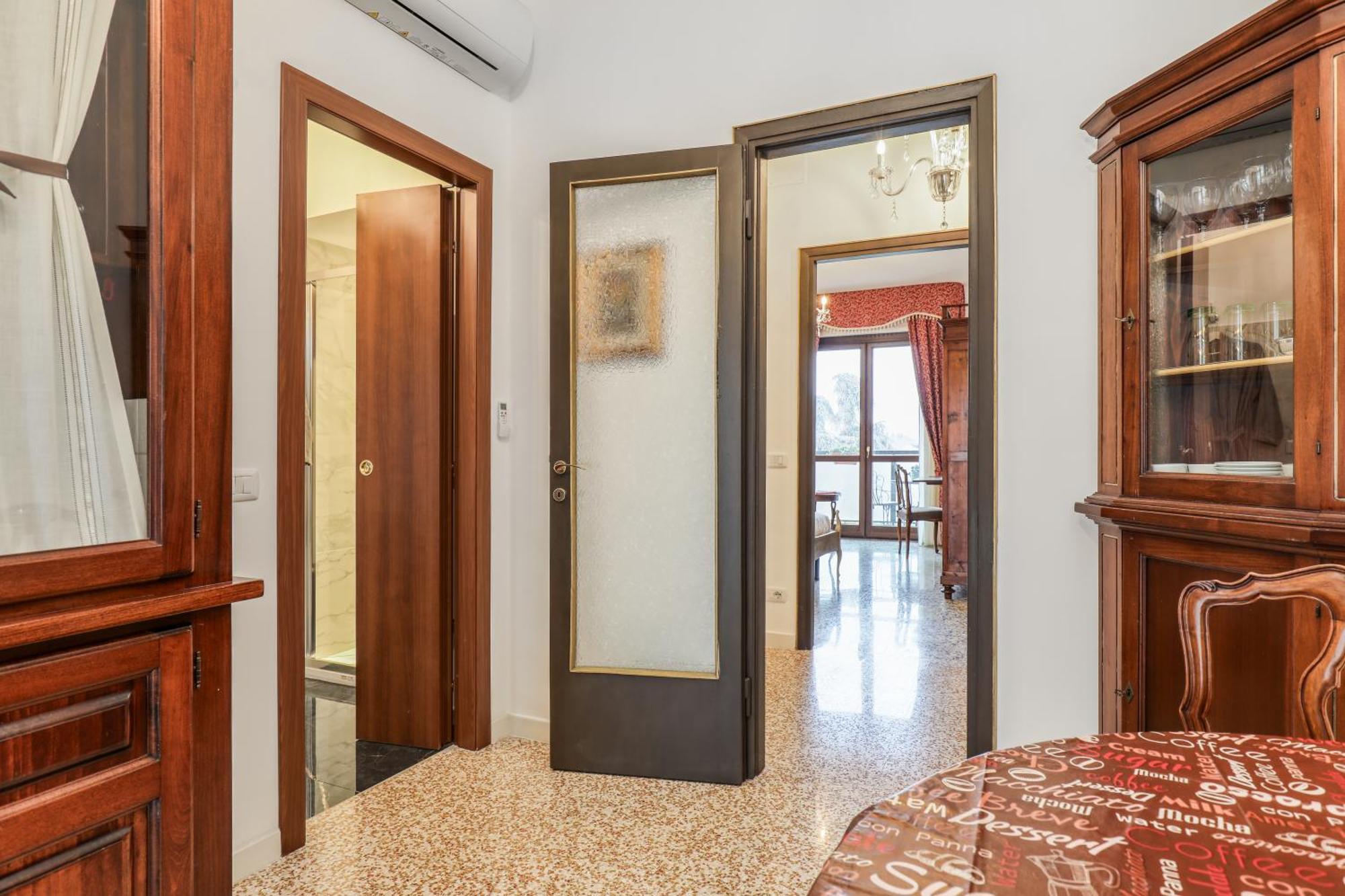 Suite Angolo Alla Stazione - Appartamento Con Terrazzo Panoramico Pavia Exterior photo